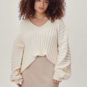 Plus Size V Neck Balloon Sleeve Knitted Jumper